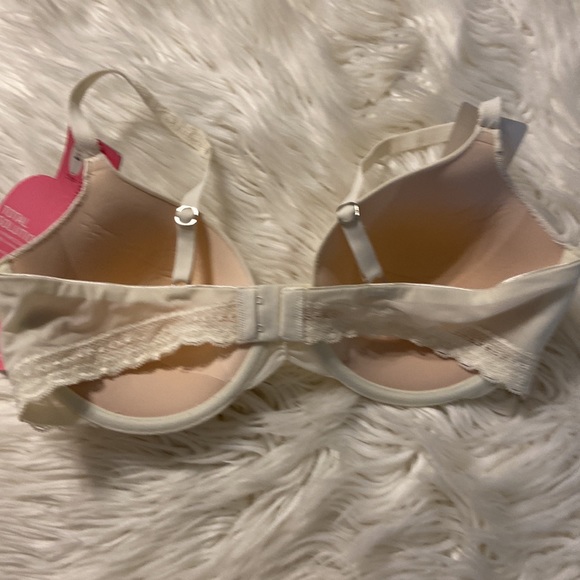 MaidenForm Women Bra brand new with tags size 38D full coverage - Picture 7 of 9